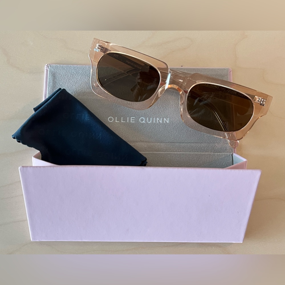 Ollie Quinn 'Kit' Sunglasses (Crystal Rose)
